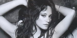 Ο γάμος-μυστήριο και η εγκυμοσύνη της Μάρω Λύτρα