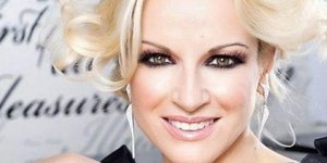 Μαρία Μπεκατώρου: Το φρύδι μου εδώ και πέντε χρόνια δεν σηκώνεται!