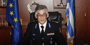 Απίστευτο: Εκαναν αρχηγό της Πυροσβεστικής κατηγορούμενο για κακουργηματική απάτ