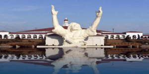 Όταν το μέγεθος μετράει - Τα 10 πιο εντυπωσιακά αγάλματα του κόσμου [εικόνες]