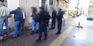 Σαρωτικοί έλεγχοι της ΕΛ.ΑΣ στο κέντρο – 21 συλλήψεις για ναρκωτικά [βίντεο]