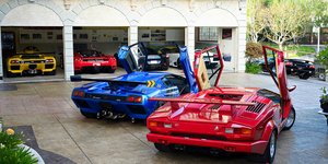 Ιδιωτική παρουσίαση εντυπωσιακών αυτοκινήτων σε έπαυλη της Καλιφόρνια [εικόνες]