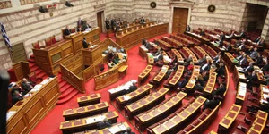 Υπερψηφίστηκε επί της αρχής από τη Επιτροπή Οικονομικών το φορολογικό