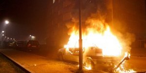 Εμπρηστές έκαψαν αυτοκίνητο κατηγορουμένου της μαφίας των ναρκωτικών