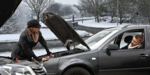 Τι πρέπει να κάνετε στην περίπτωση που μείνετε απο μπαταρία [εικόνες]
