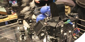 Εντυπωσιακά ρομποτ μποξερ παλεύουν μέχρι τελικής πτώσεως [βίντεο]