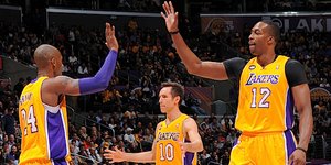 Νίκη των Λέικερς επί των Σέλτικ στη μνήμη του Τζέρι Μπας [βίντεο]