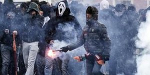 Οδομαχίες οπαδών της Ρόμα και της Λάτσιο πριν το ντέρμπι της Ρώμης [βίντεο]