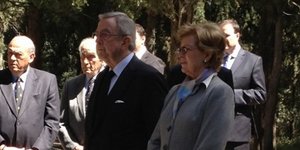 Στο Τατόι με μπαστούνι ο Γλύξμπουργκ [εικόνα]