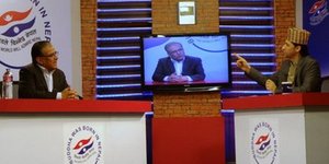 Έκανε εκπομπή για... 62 συνεχόμενες ώρες καταρρίπτοντας το ρεκόρ Γκίνες!