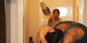 Η... ιπτάμενη παντόφλα το μυστικό της σωστής διαπαιδαγώγησης; [βίντεο]