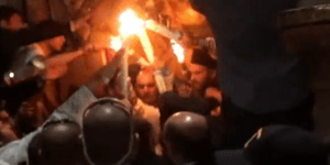 Πάσχα στα Ιεροσόλυμα: Μάχη για το Αγιο φως της Ανάστασης [βίντεο]