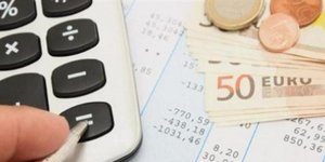 Τι αλλάζει στην φορολόγηση των ελεύθερων επαγγελματιών με τα νέα κριτήρια