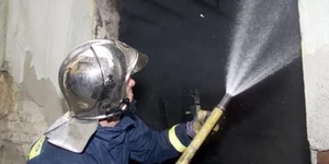 Αγριο έγκλημα στη Νέα Φιλαδέλφεια: 41χρονος περιέλουσε με βενζίνη και έκαψε 21χρ