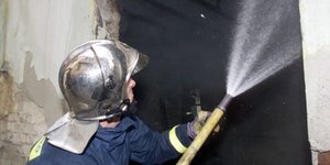 Αγριο έγκλημα στη Νέα Φιλαδέλφεια: 41χρονος περιέλουσε με βενζίνη και έκαψε 21χρ