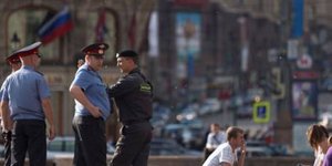 Αγριο ρατσιστικό έγκλημα στη Ρωσία – Είπε στους φίλους του ότι είναι γκέι και εκ