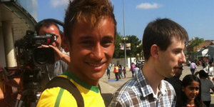 Οι οπαδοί της Μπάρτα σε ντελίριο αποθέωσαν τον λάθος Νεϊμάρ [βίντεο]