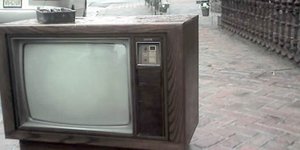 Απίθανες δικαιολογίες των Βρετανών για να μην πληρώνουν ανταποδοτικό τέλος -«Χρη