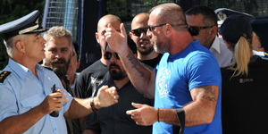 Παραδόθηκε και ο καταζητούμενος βουλευτής της Χρυσής Αυγής Νίκος Μίχος
