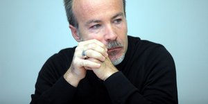 Η ΚΕ του ΚΚΕ απέλυσε τον Μπογιόπουλο από το «Ριζοσπάστη»