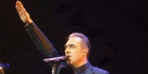 Τσιφτετέλια και ναζιστικοί χαιρετισμοί στην πίστα: Οταν η ελληνική σόου μπιζ «χά