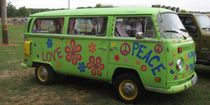 Τίτλοι τέλους για το θρυλικό βαν των χίπιδων που άλλαξε την ιστορία [εικόνες]