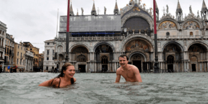 Η Βενετία βυθίζεται 10 χιλιοστά κάθε χρόνο: Συγκλονιστική δορυφορική λήψη [εικόν