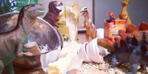 Οι δεινόσαυροι ζωντανεύουν κάθε Νοέμβριο: Το εκπληκτικό πρότζεκτ του Ρέφε Τούμα 