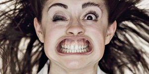 Ξεκαρδιστικά πορτραίτα κόντρα στον... άνεμο-Αστείες και τρομακτικές εκφράσεις μπ