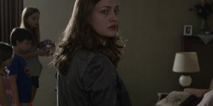 CINETROLL: «Μiss Violence» - Η αβάσταχτη ελαφρότητα της σοβαροφάνειας [κριτική &