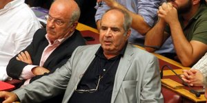 Ο Παναγούλης «χτύπησε» ξανά: Να λογοδοτήσει η Τρόικα στην επιτροπή Οικονομικών Υ