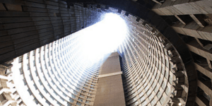 Σε πολυκατοικία-πηγάδι ζουν οι φτωχοί στο Γιοχάνεσμπουργκ [εικόνες]