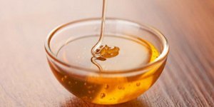 Το μαγικό μυστικό της δίαιτας -Μία κουταλιά μέλι πριν τον ύπνο κάνει... θαύματα