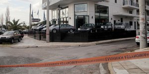 Μία γυναίκα «χάλασε» την ενέδρα θανάτου στον Αλιμο -Ανταλλαγή πυρών ανάμεσα σε ά