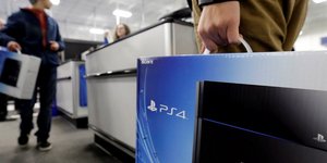 Σαρώνει τις αγορές το PlayStation 4 – Πάνω από δύο εκατομμύρια οι πωλήσεις του