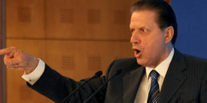 Βύρων Πολύδωρας: Πως από πρόεδρος Βουλής για 1 ημέρα