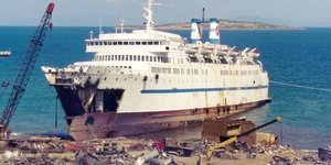 Τέλος εποχής για 16 πλοία σε ακινησία στο λιμάνι του Πειραιά -Ποια θα απομακρυνθ
