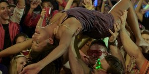 CINETROLL: Ο Eλληνας σκηνοθέτης που κάνει πραγματική όμως