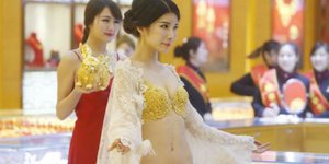 Εσώρουχα 600.000 ευρω φτιαγμένα αποκλειστικά από χρυσό: Για ακριβά... μπούστα [ε