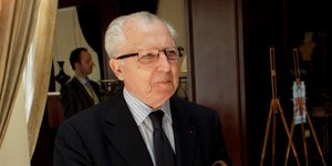 Ζακ Ντελόρ: Η Ελλάδα έπρεπε να μπει στο ευρώ τρία χρόνια αργότερα 