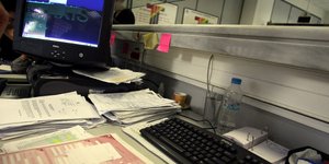 Προστασία για όσους «καρφώνουν» υποθέσεις της διαφθοράς αλλά και τους εφοριακούς