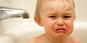 Γιατί κλαίμε: Πόσα είδη δακρύων παράγει ο οργανισμός και σε τι εξυπηρετούν [βίντ