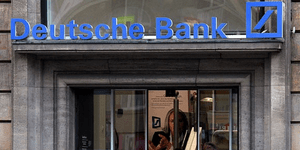 Deutsche Bank: Η Ελλάδα μπορεί να έχει όφελος 26 δισ. ευρώ από νέα αναδιάρθρωση