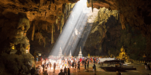 Οι σπηλιές του Βούδα: Εντυπωσιακοί ναοί κρυμμένοι στα έγκατα της Γης [εικόνες]