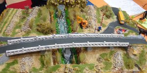 Βρήκαν το... δάσκαλό τους από μαθητές στη Ρόδο -Οι πιτσιρικάδες τους έδειξαν την