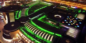 Μία ματιά στο μεγαλύτερο εμπορικό κέντρο του κόσμου -Αριθμοί που τρελαίνουν