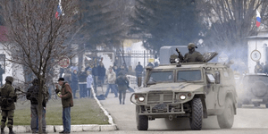 Φιλορώσοι προπηλάκισαν και έδιωξαν τον απεσταλμένο του ΟΗΕ στην Κριμαία -Του φών