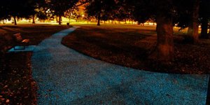 Οι πόλεις του μέλλοντος: Φωσφοριζέ δρόμοι και δέντρα και αστικές φάρμες πάνω σε 