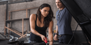 Η Μισέλ Ροντρίγκεζ με την ερωμένη της σε τρυφερά τετ α τετ στο Μεξικό [εικόνες]