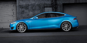 H Tesla προγραμματίζει ηλεκτρικό με περίπου 20.000 ευρώ